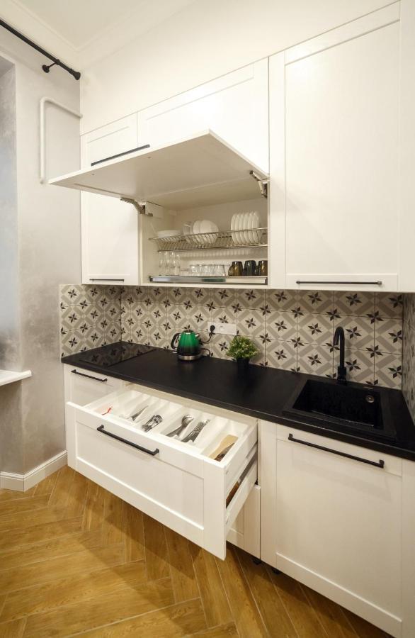 Apartamento Центр Львова Вул Личаківська 5 Площа Ринок 2 Кімнати Ізольовані Exterior foto