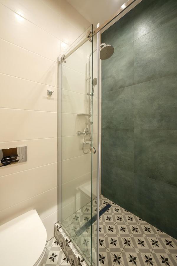 Apartamento Центр Львова Вул Личаківська 5 Площа Ринок 2 Кімнати Ізольовані Exterior foto